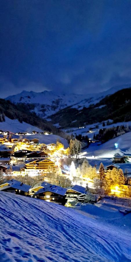Alpbach Loft Apartment Luaran gambar